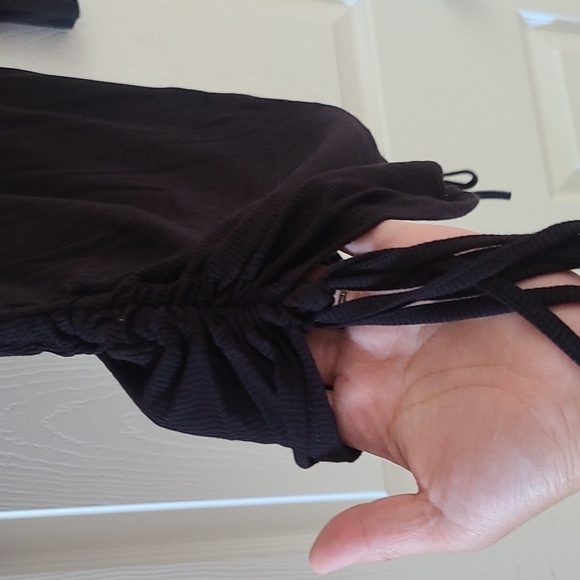 Black Bodycon Drawstring Dress - Picture 6 of 7